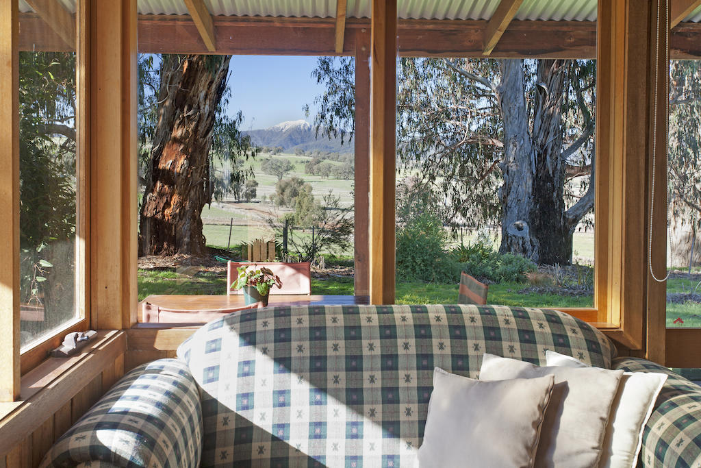 Bluegum Ridge Cottages Merrijig Rum bild